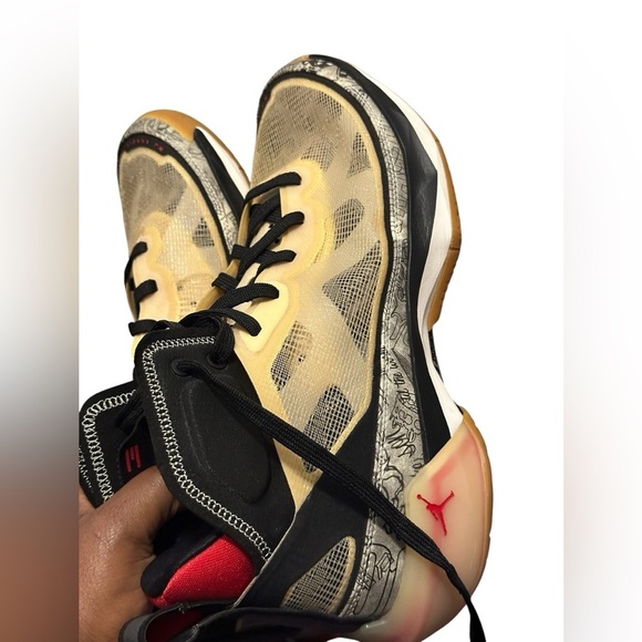 Nike Air Jordan XXXVII Jason Tatum Sneakers Men’s Size US 11 Beige/Black And Red main image 15